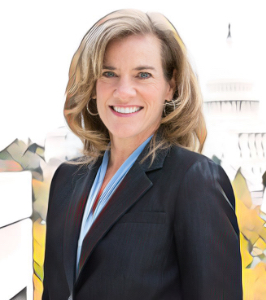 photo portrait of Holly Hollman